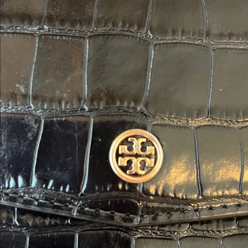 Tory Burch Croc Embossed Shoulder/Crossbody Purse